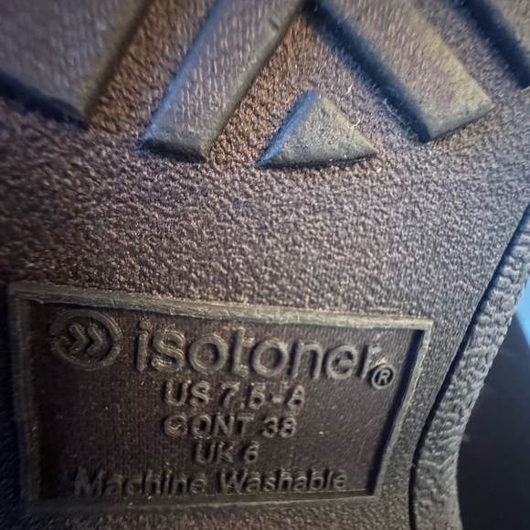 Isotoner Women's Brown Plush Faux Fur Slippers US- 7.5 - Picture 8 of 8